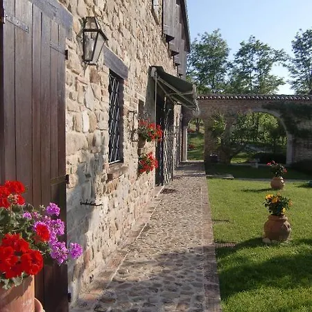 I Quattro Passeri * Santa Paola