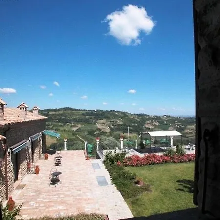 Country house I Quattro Passeri Country House *
