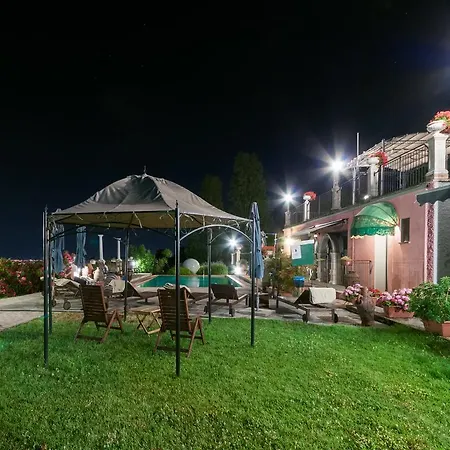 I Quattro Passeri Country House Santa Paola